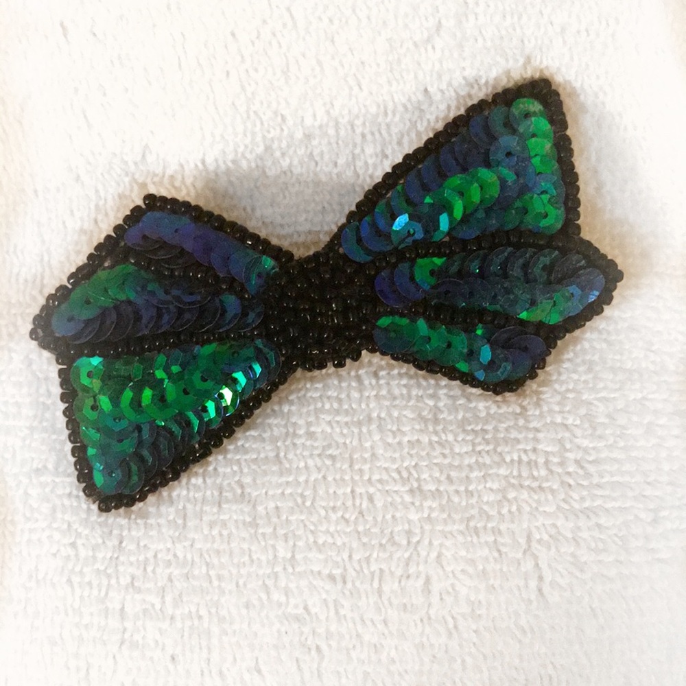 🚨CLOSET CLOSING🚨 Vintage Iridescent Sequin Barrette - Picture 2 of 5